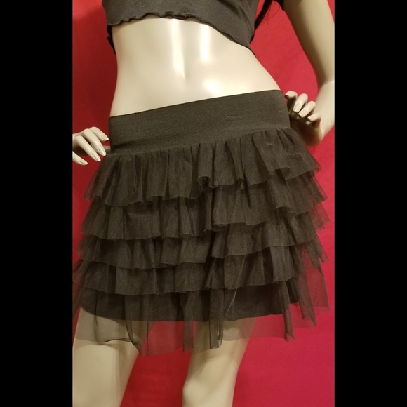 ‼️SOLD‼️Layered Tutu - Picture 2 of 5